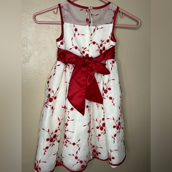 $25-Bonnie Jean - Formal Pageant Dress Size 4T White with Red Accents - Picture 5 of 7